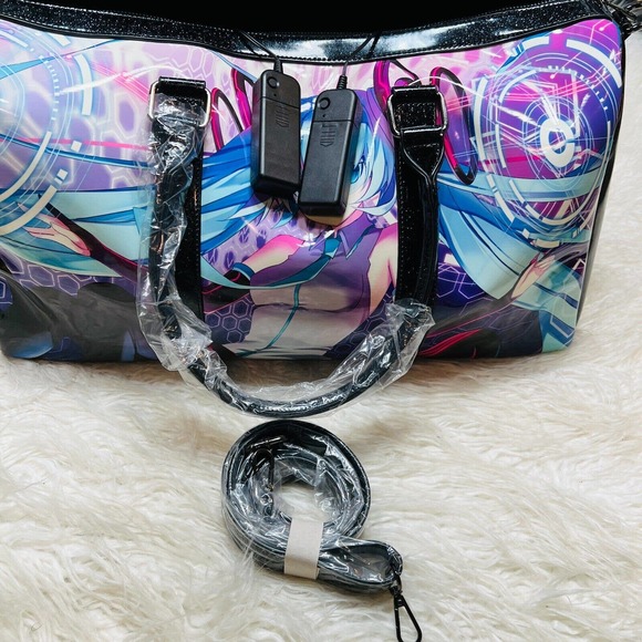 Dolls Kill X Hatsune Miku Duffle Bag Weekender Light up Bag - Picture 4 of 7